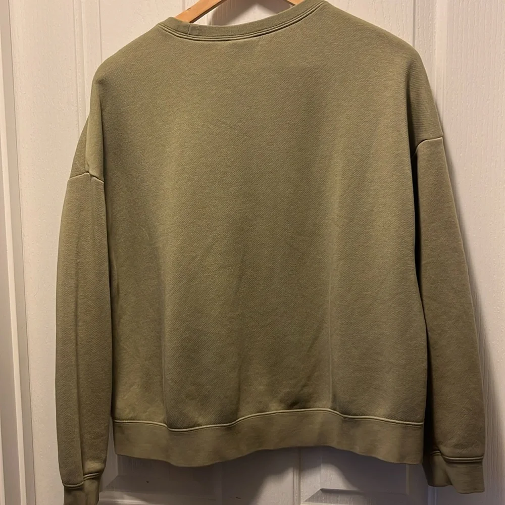 Army green nike sweatshirt w/ Zipper detail M - Picture 7 of 12